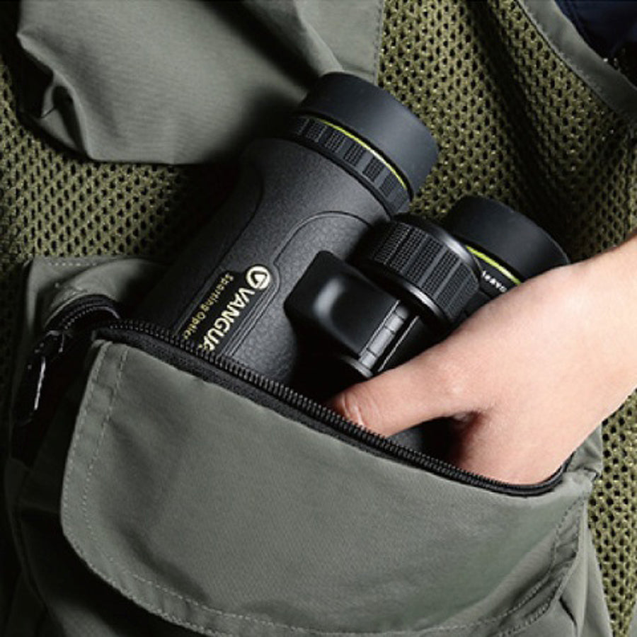 Vanguard Endeavor ED II 8X42 Binoculars 