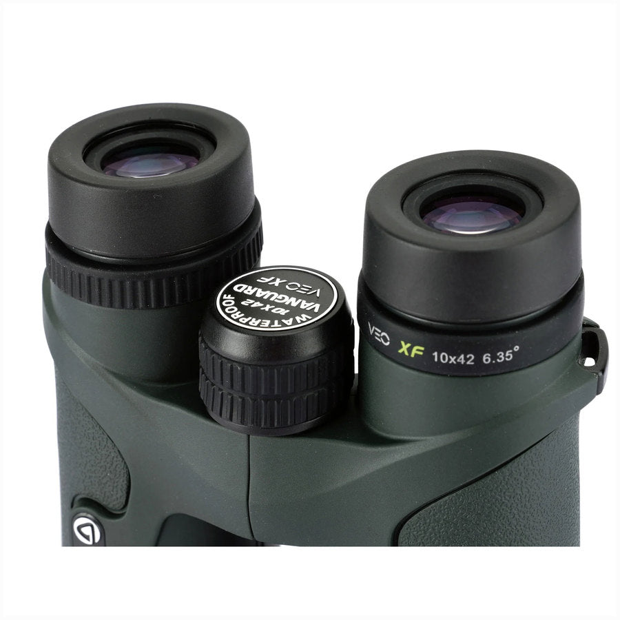 Binóculos Vanguard VEO XF 10X42 em compósito de carbono e impermeáveis 