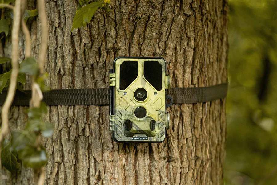 EZ45 Camouflage Trail Camera with WiFi and Smartphone Transmission 