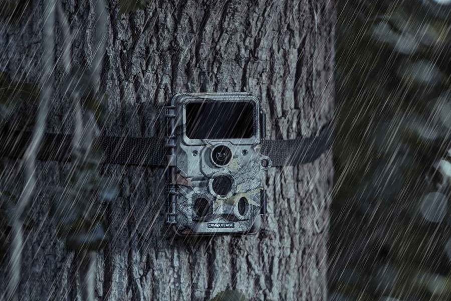 EZ60 Camouflage Trail Camera Wi-Fi - Sends to Smartphone 
