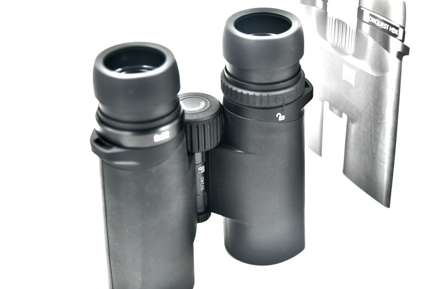 Zeiss Conquest HDX 8X32 Binoculars 