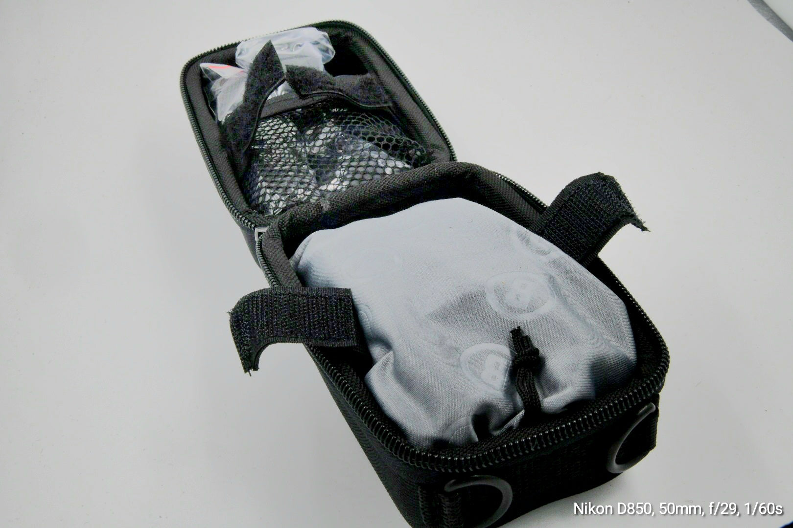 Bushnell Nitro 10x25 Binoculars 