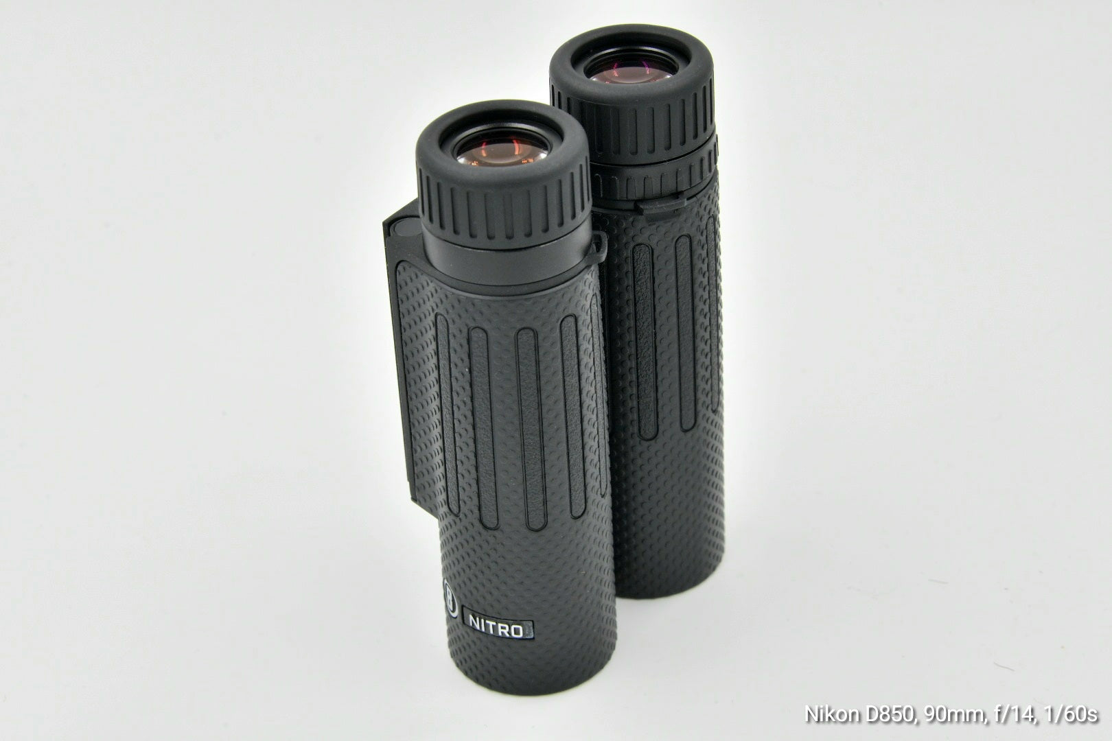 Bushnell Nitro 10x25 Binoculars 