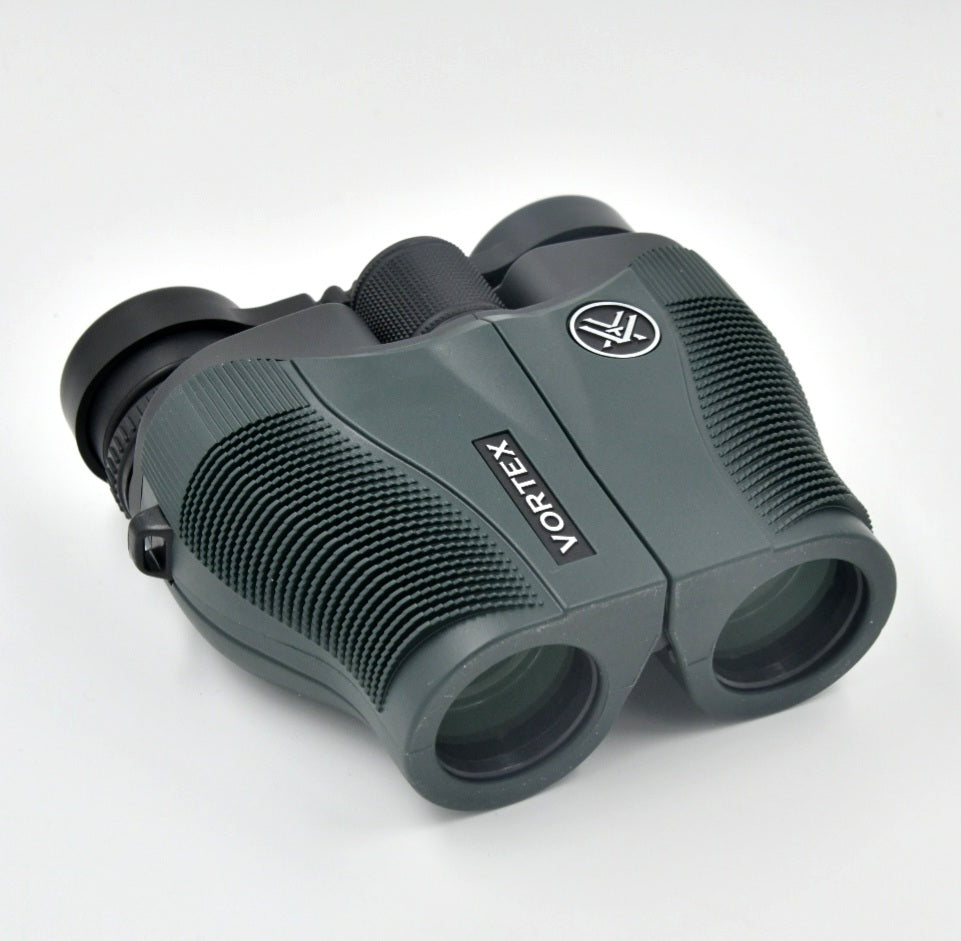 Vortex Vanquish 8X26 binoculars