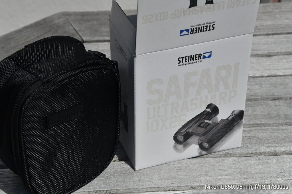 Steiner Safari UltraSharp 10X26 Binoculars 