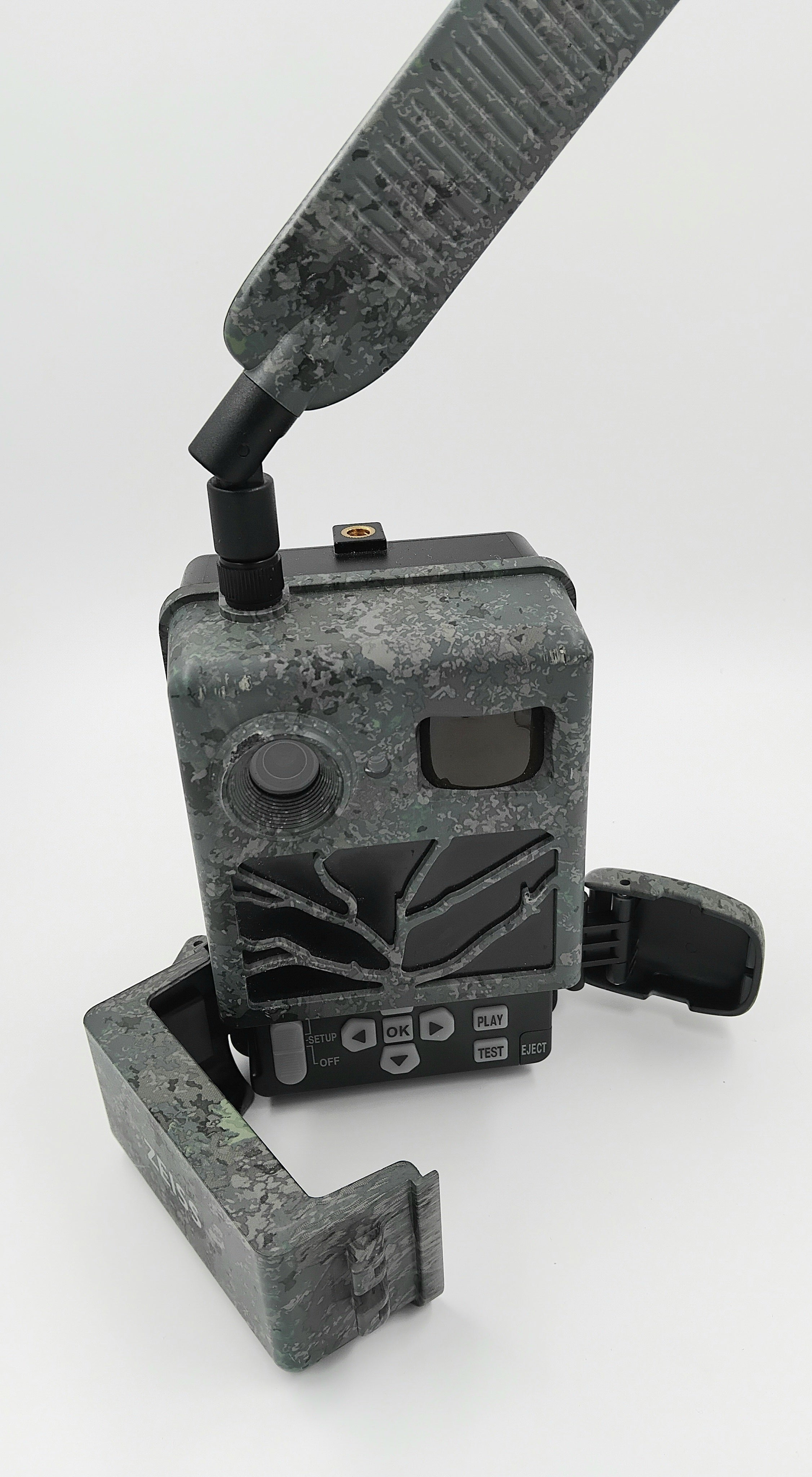 Armadilhagem fotográfica ZEISS Secacam 3 