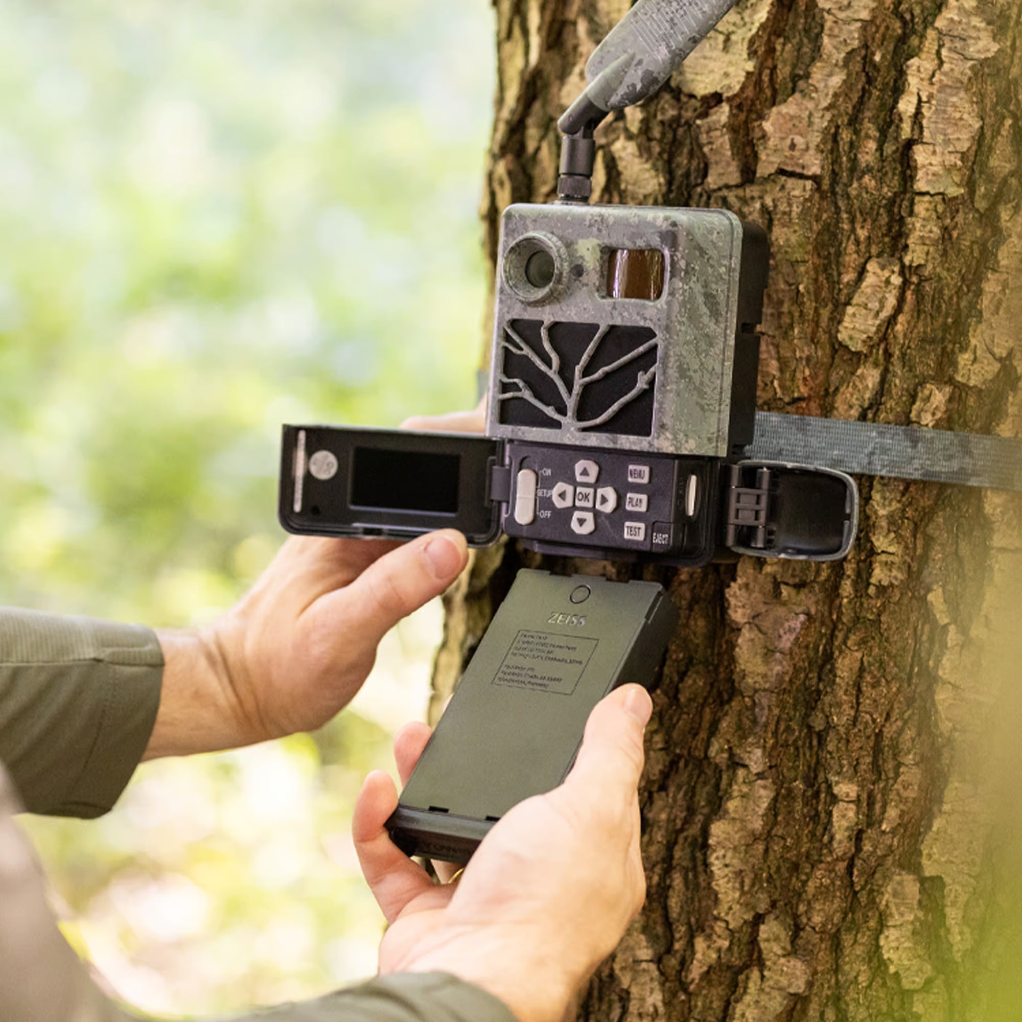 Armadilha fotográfica ZEISS Secacam 3 PACK PROMO com bateria 